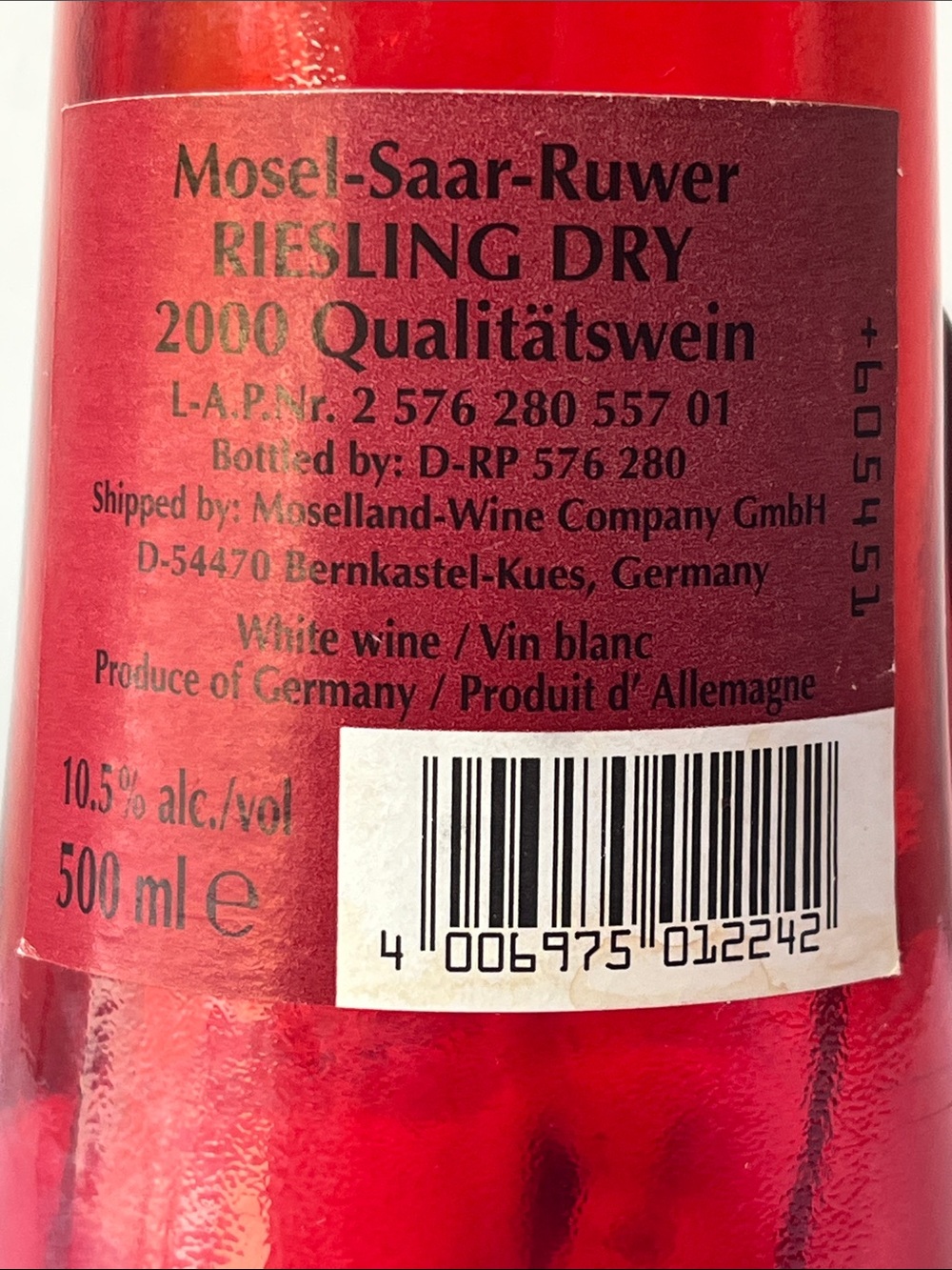 Vintage Moselland Ruby Red Glass Cat Wine Bottle Riesling Collectible Empty 500m - Picture 4 of 6